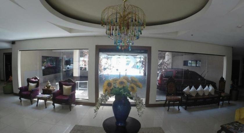 Rich Manor Pensión House Cagayán de Oro Exterior foto
