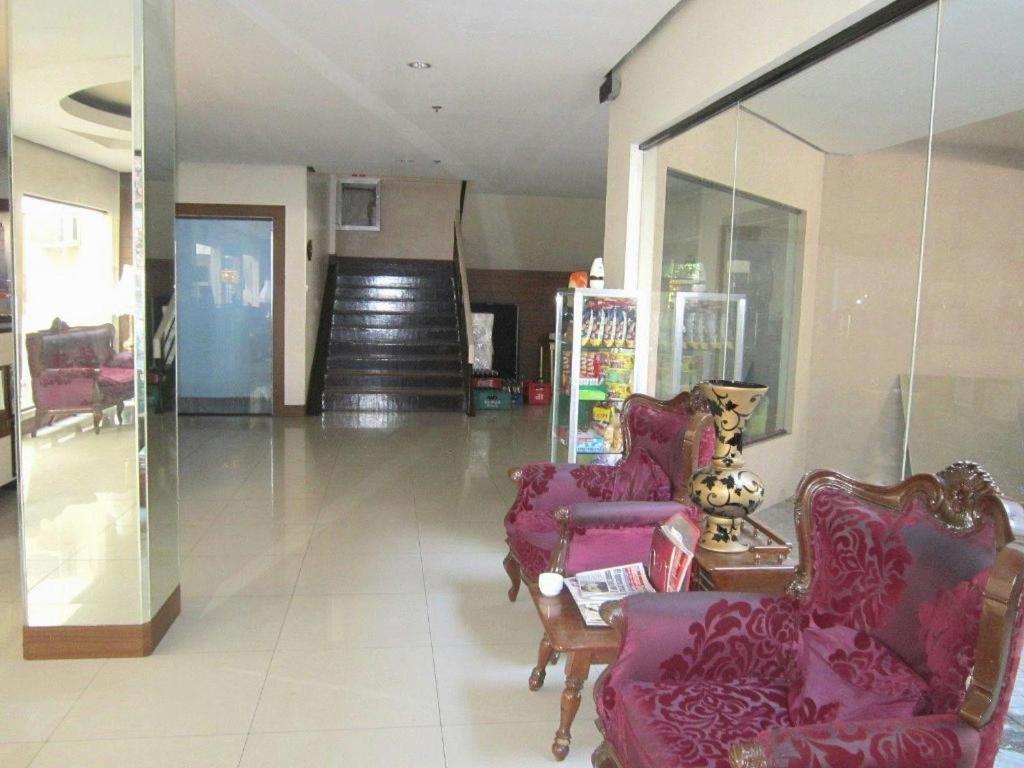 Rich Manor Pensión House Cagayán de Oro Exterior foto